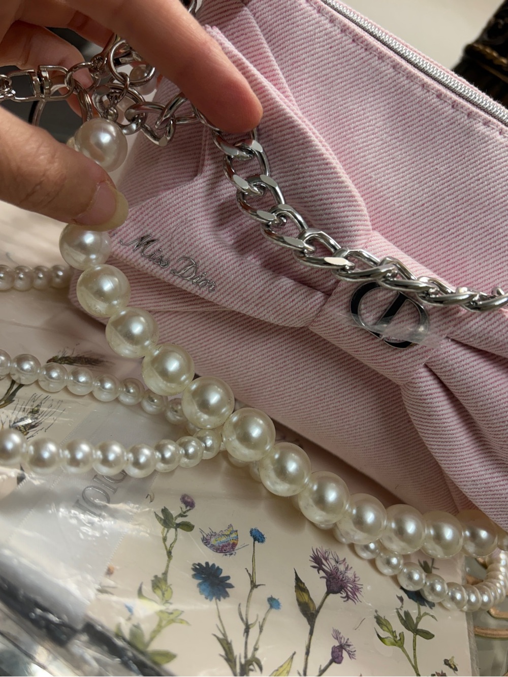 Dior Pink Bow Mini Shoulder Bag with Pearl & Chain Straps - Picture 9 of 16